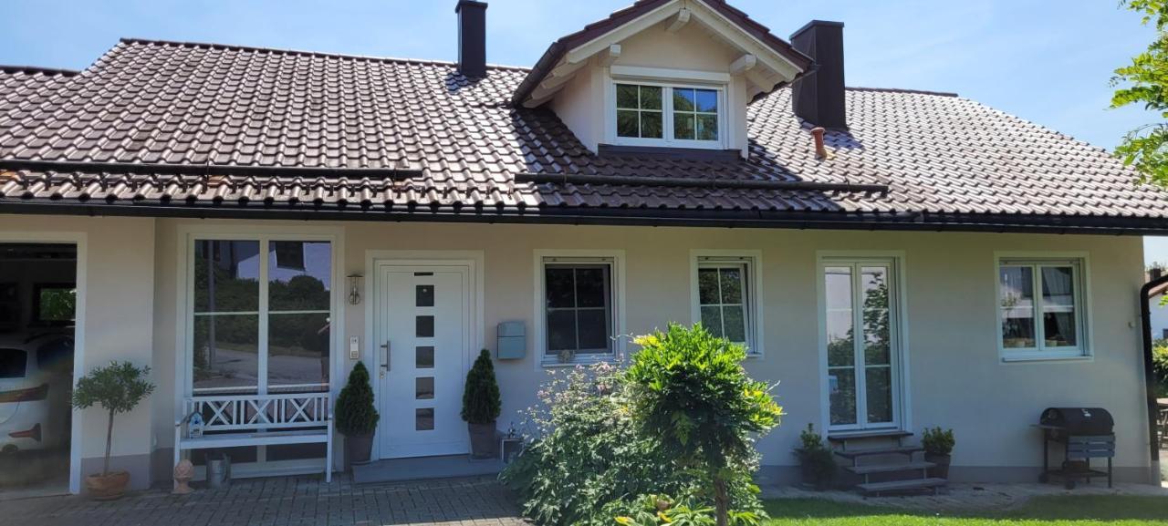 Stilvolles Apartment "Romantic" Neukirchen vorm Wald Eksteriør billede